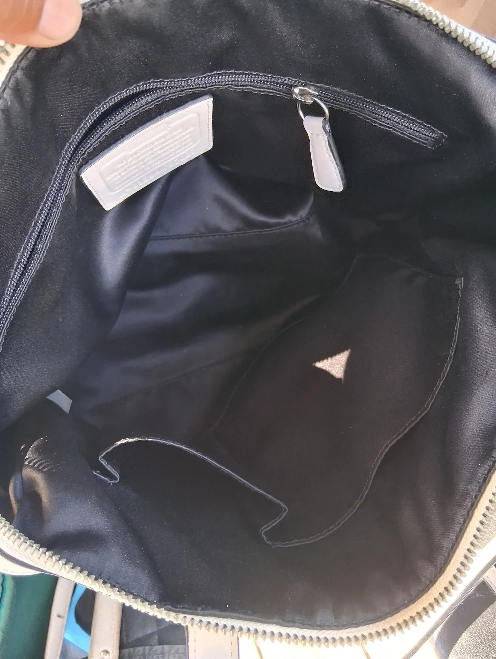 Coach Black Leather Tote with Cream and Tan Trim - Picture 10 of 11